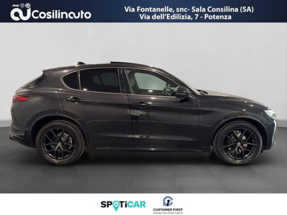 Alfa Romeo Stelvio usata a Salerno (6)