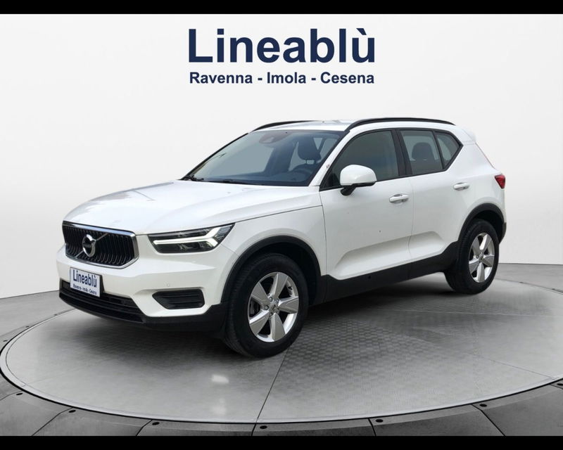 Volvo XC40 T2 automatico Core del 2022 usata a Imola