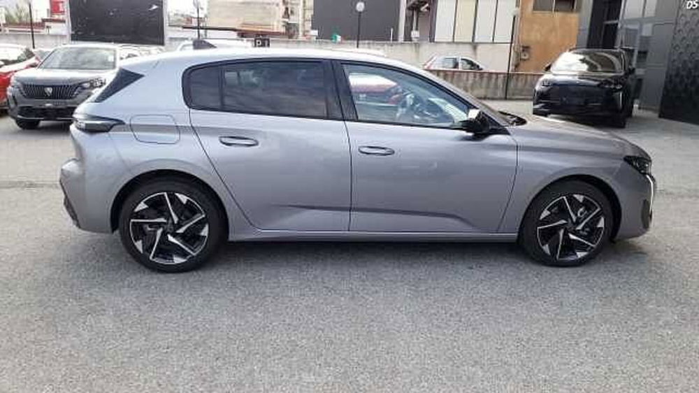 Peugeot 308 nuova a Messina (4)