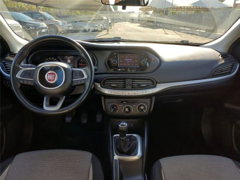 Fiat Tipo usata a Bari (13)