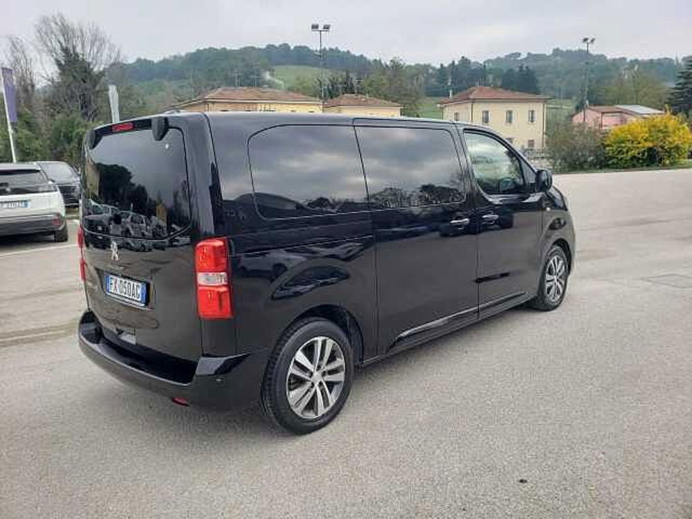 Peugeot Traveller usata a Pesaro-Urbino (4)