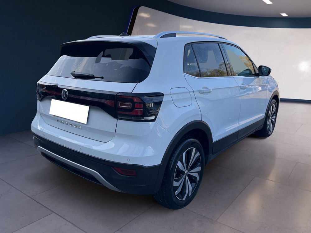 Volkswagen T-Cross usata a Torino (4)