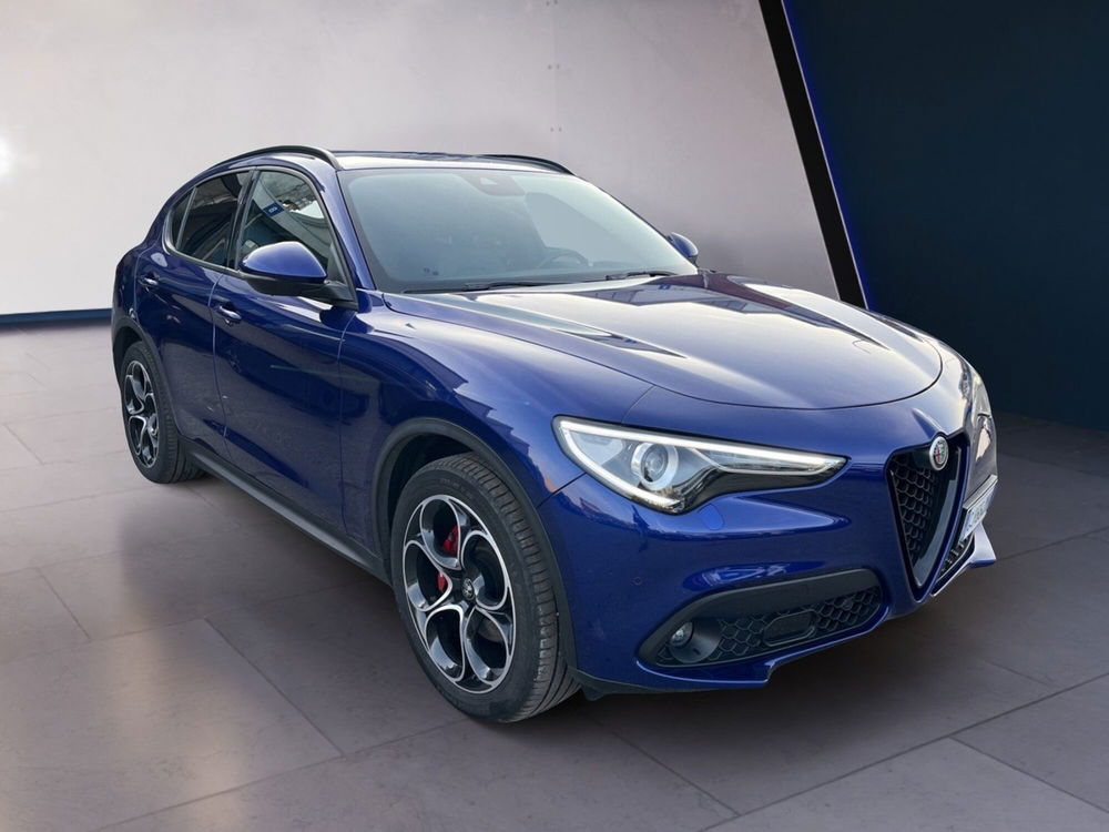 Alfa Romeo Stelvio usata a Torino (3)