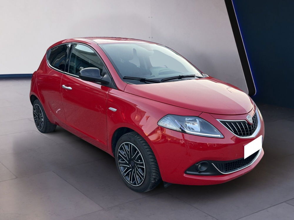 Lancia Ypsilon usata a Torino (3)