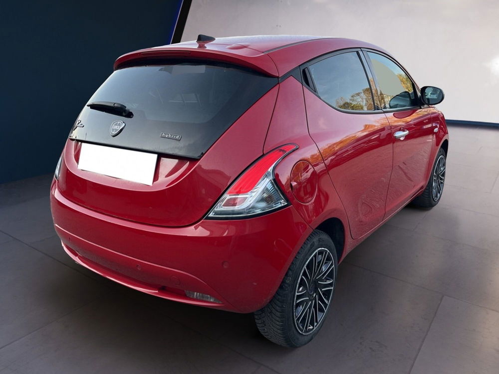 Lancia Ypsilon usata a Torino (4)