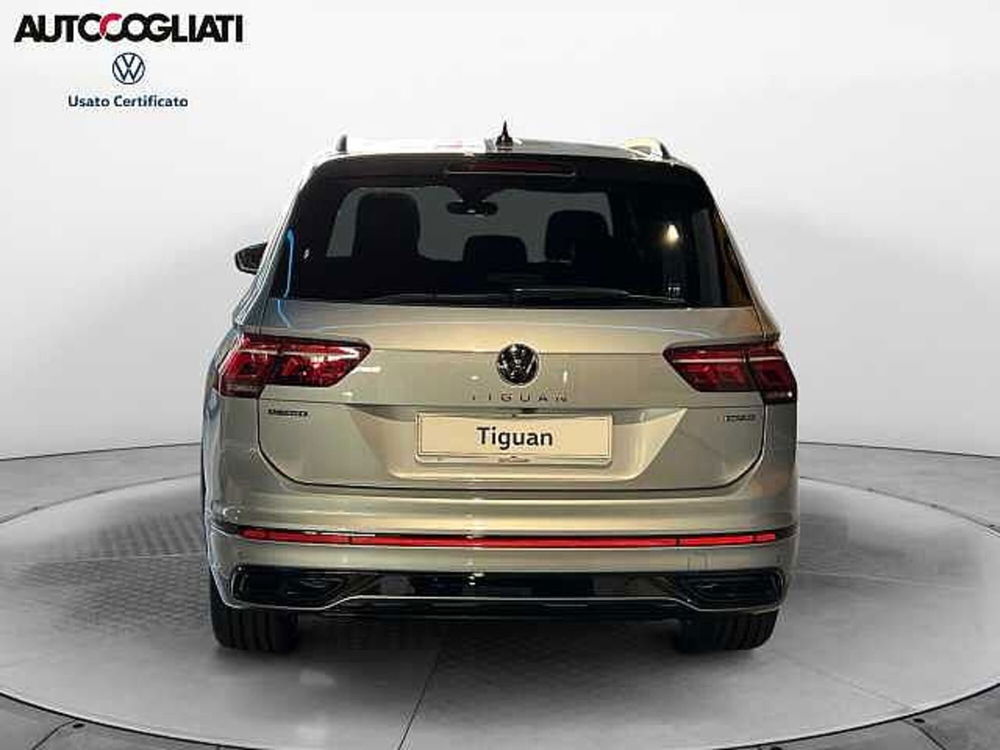 Volkswagen Tiguan nuova a Lecco (3)