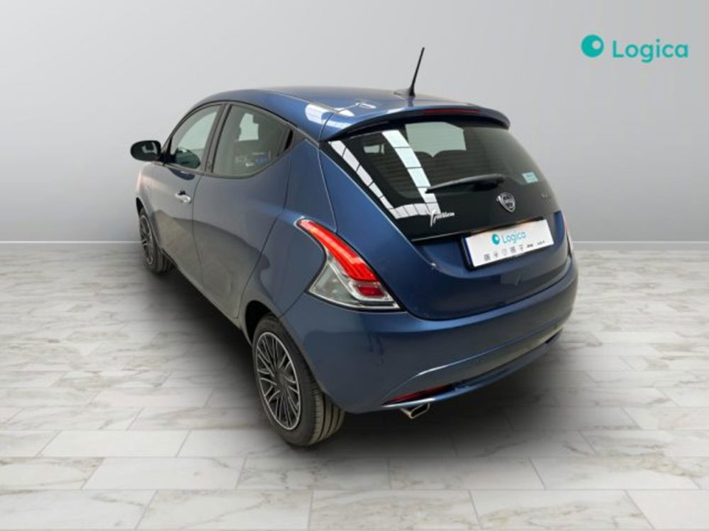 Lancia Ypsilon usata a Biella (3)