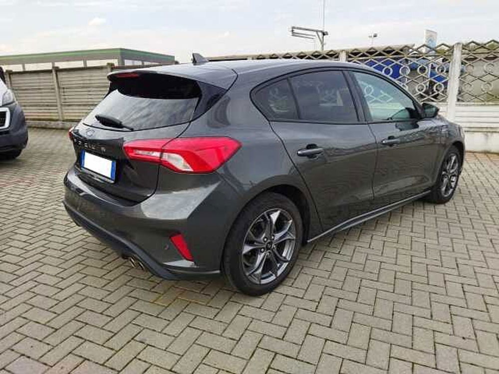 Ford Focus usata a Torino (2)