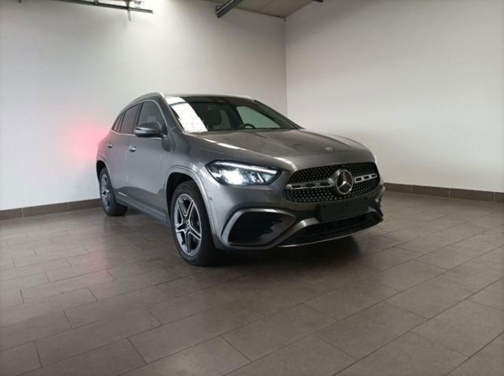 Mercedes-Benz GLA SUV usata a Milano