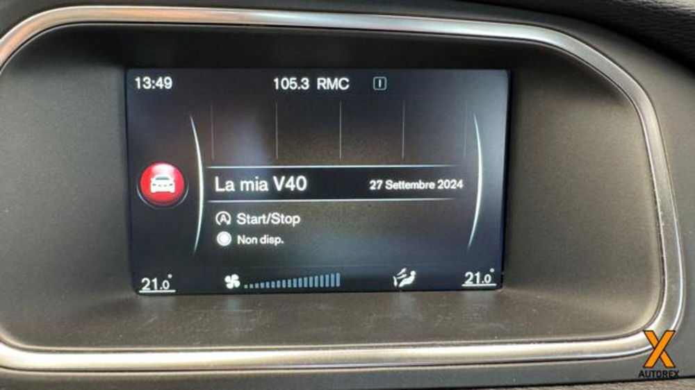 Volvo V40 Cross Country usata a Varese (10)