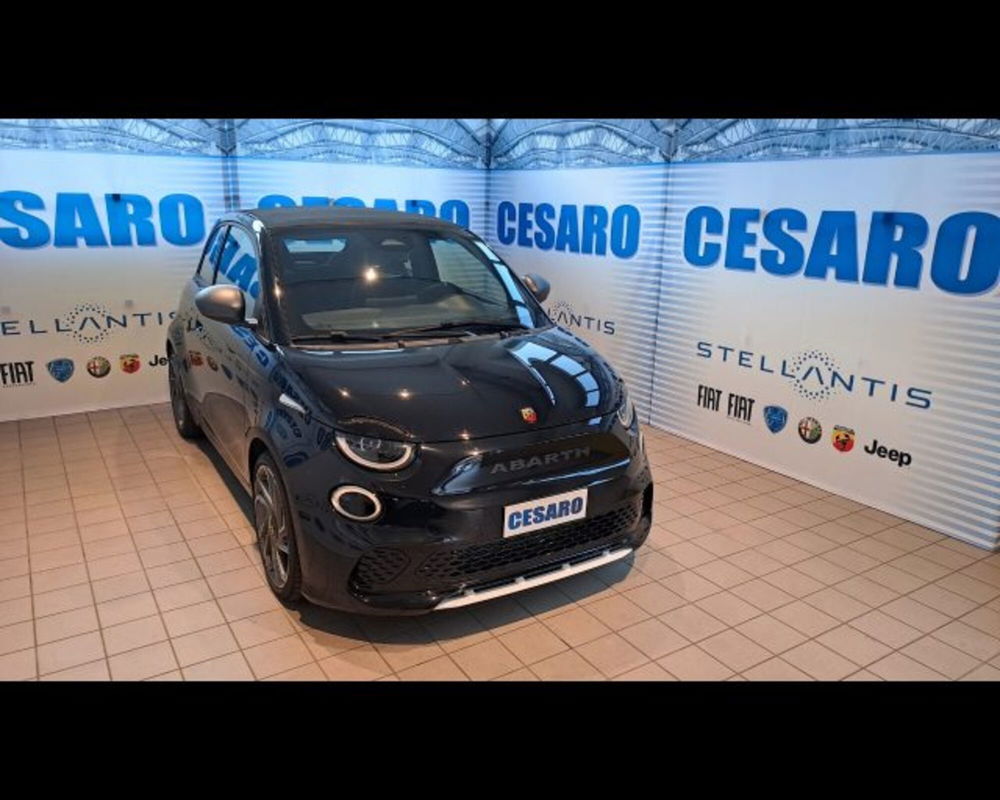 Abarth 500e Cabrio usata a Aosta (2)