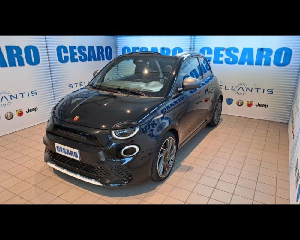 Abarth 500e Cabrio usata a Aosta (5)