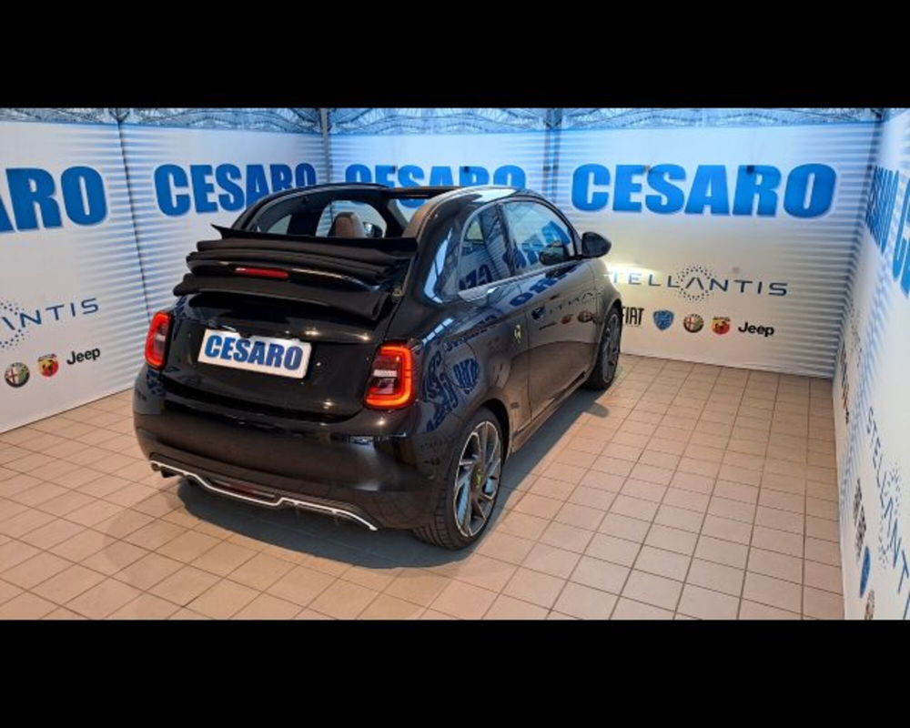 Abarth 500e Cabrio usata a Aosta (8)