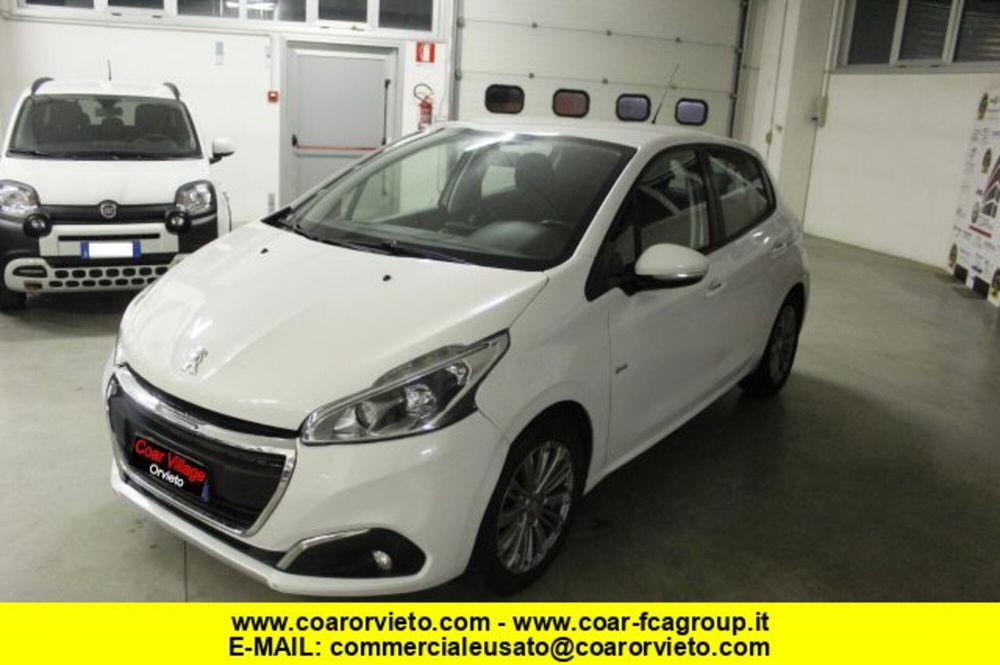 Peugeot 208 usata a Terni