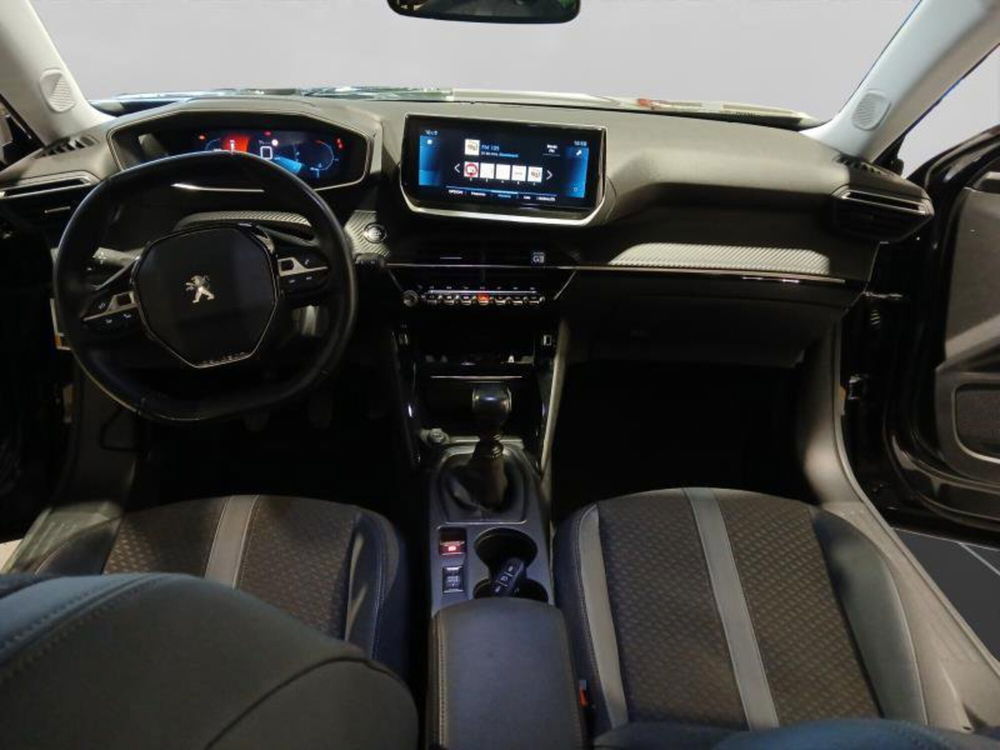 Peugeot 2008 usata a Genova (11)