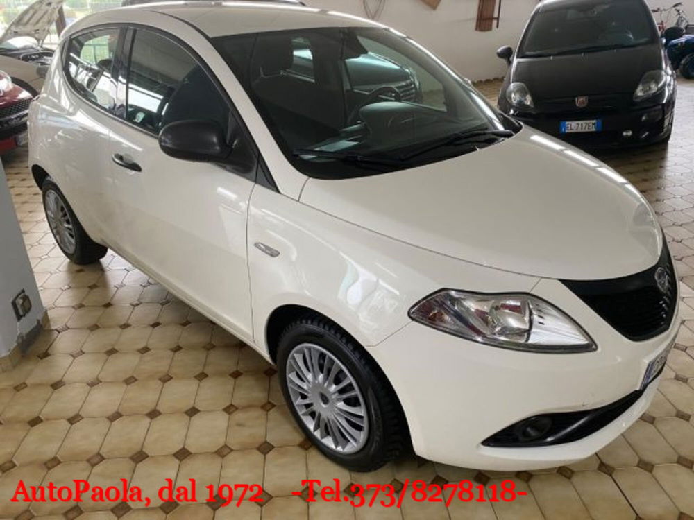 Lancia Ypsilon usata a Verona