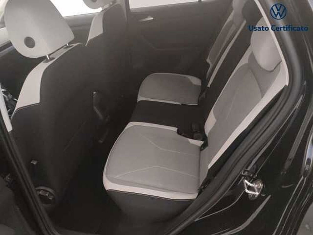 Volkswagen T-Cross nuova a Varese (11)