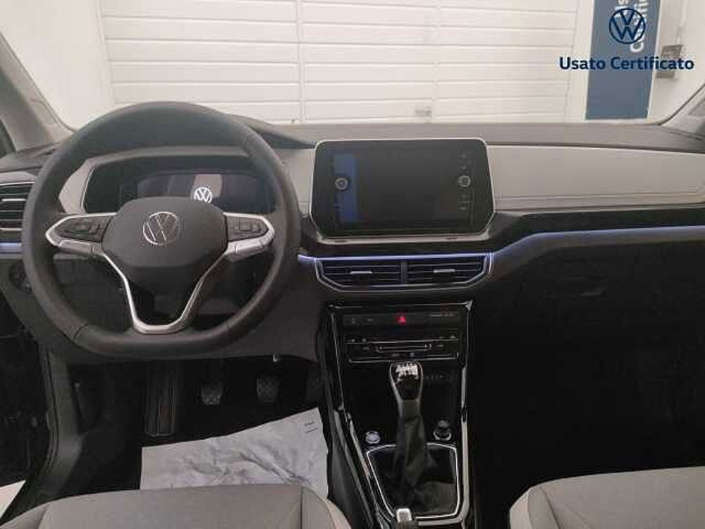 Volkswagen T-Cross nuova a Varese (15)