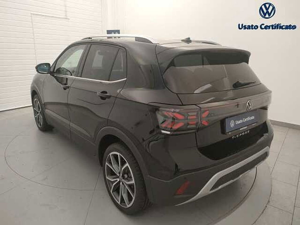 Volkswagen T-Cross nuova a Varese (8)