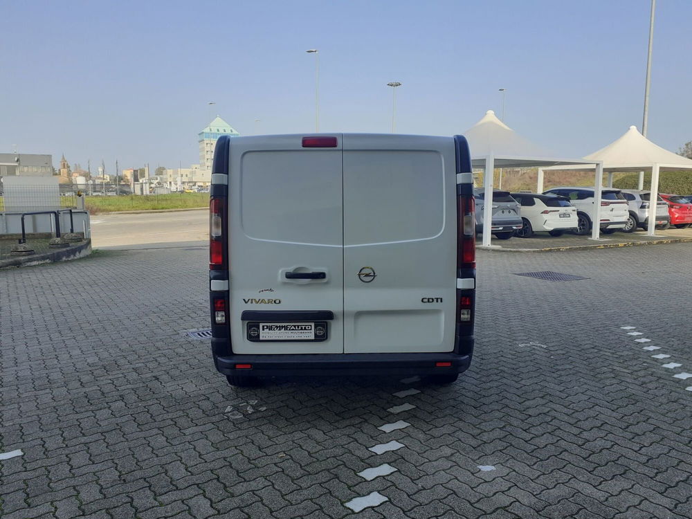 Opel Vivaro Furgone usata a Parma (6)