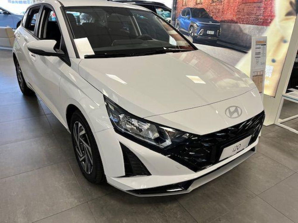 Hyundai i20 nuova a Verbano Cusio Ossola (3)