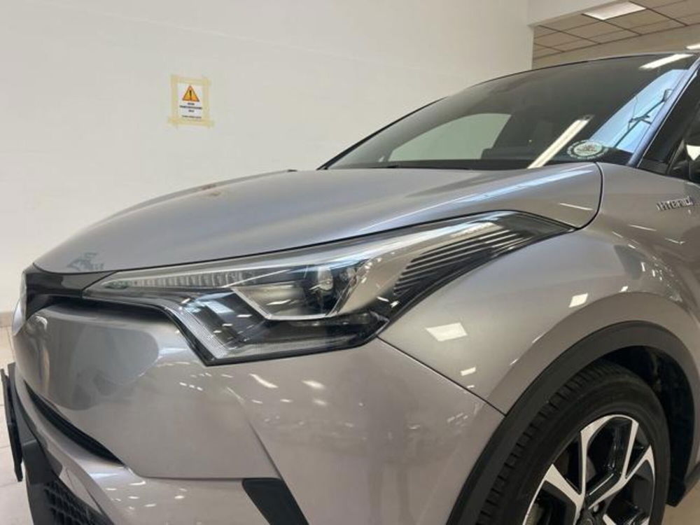 Toyota Toyota C-HR usata a Cuneo (9)