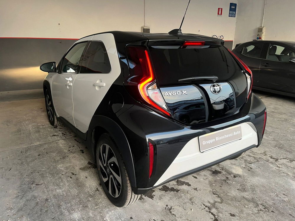 Toyota Aygo X nuova a Cremona (5)