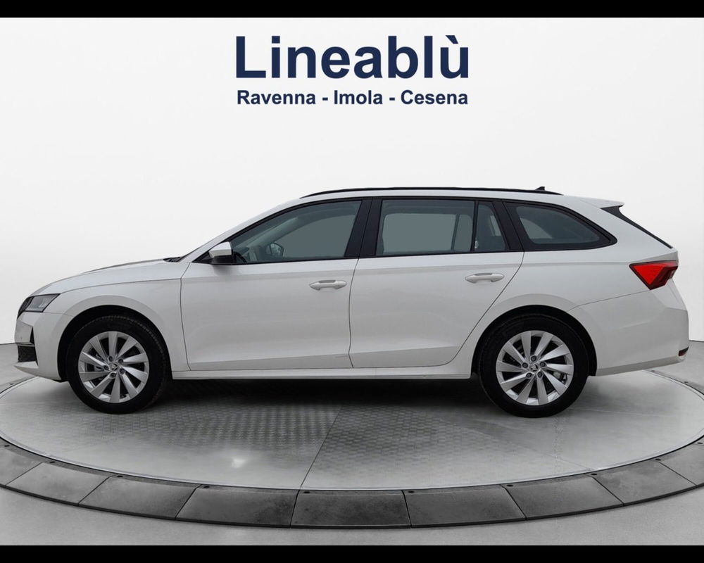 Skoda Octavia Station Wagon nuova a Ravenna (2)