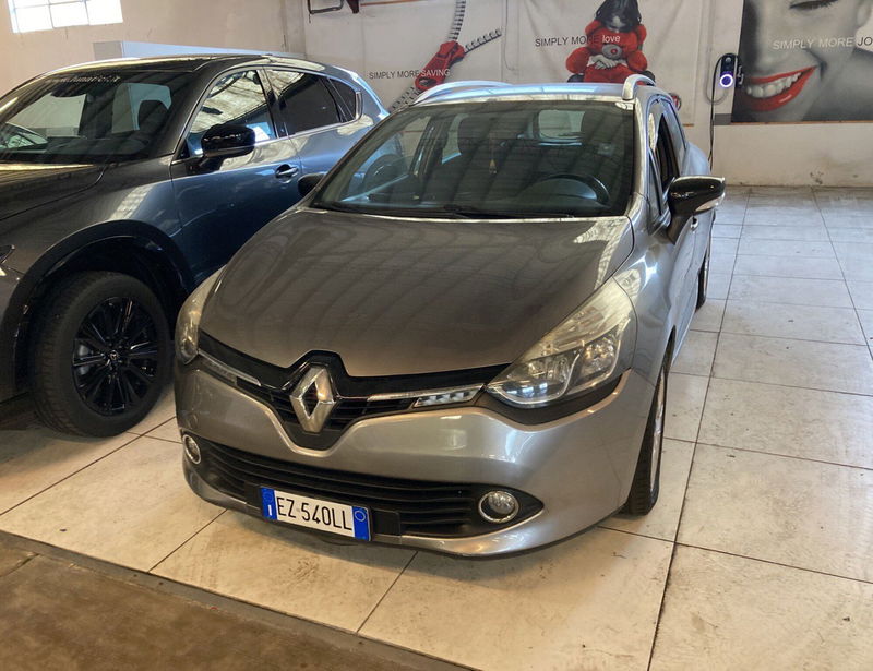 Renault Clio Sporter 1.5 dCi 8V 75CV Costume National  del 2015 usata a Barga