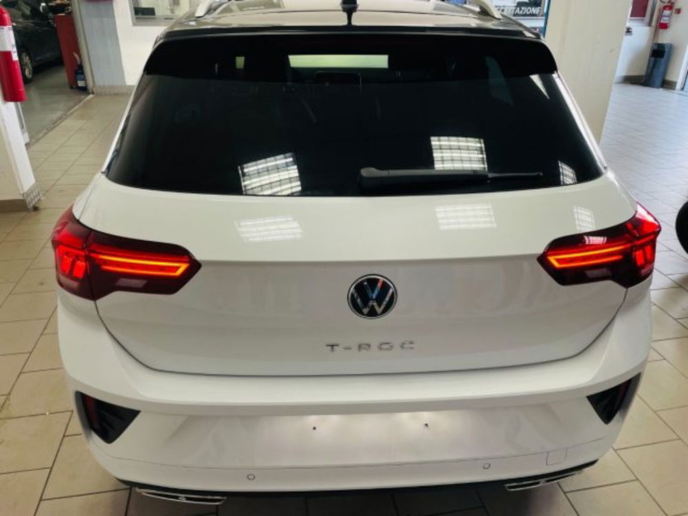 Volkswagen T-Roc nuova a Salerno (4)