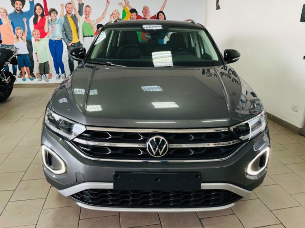 Volkswagen T-Roc nuova a Salerno (2)