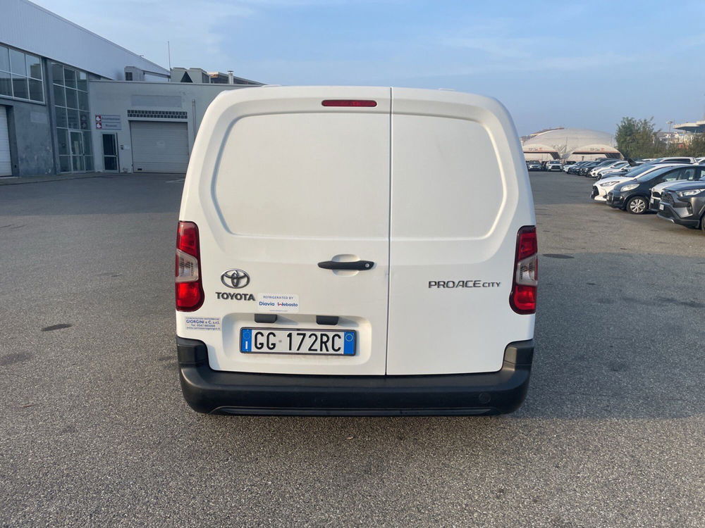 Toyota Proace City usata a Milano (7)