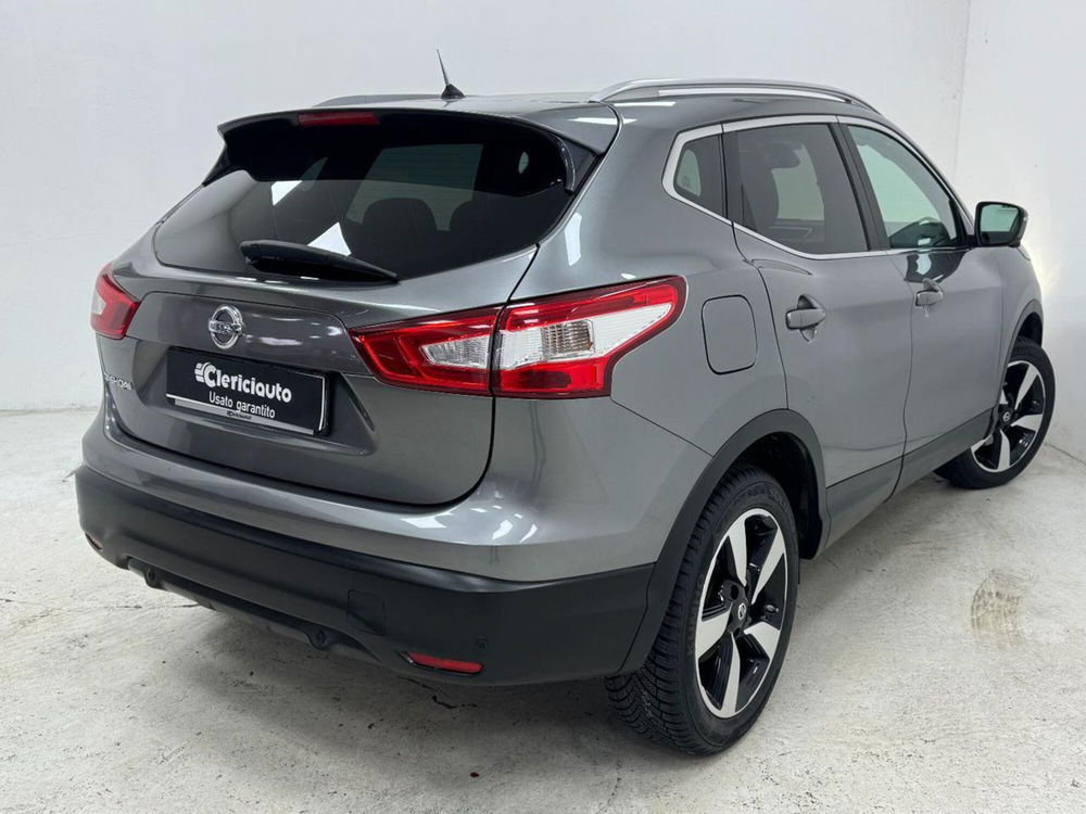 Nissan Qashqai usata a Como (2)