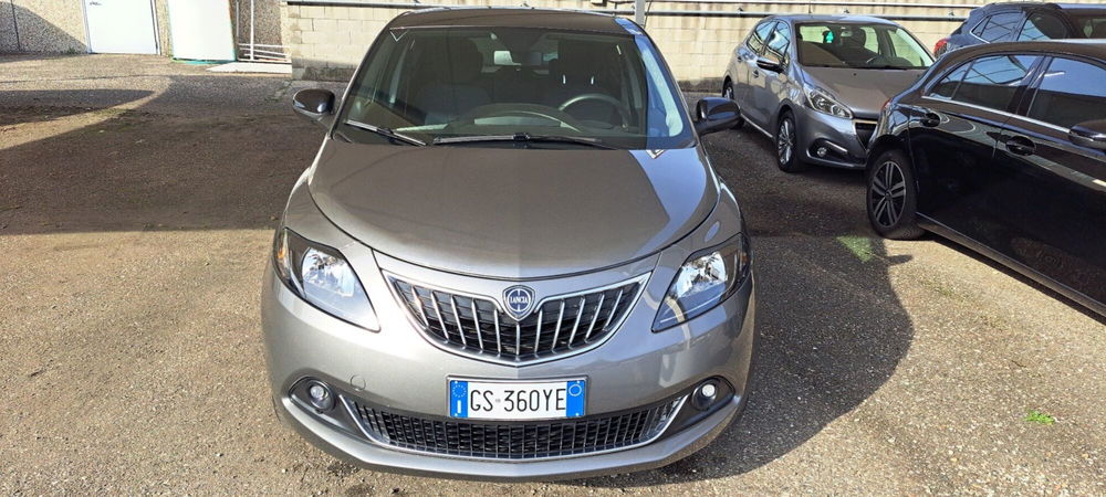 Lancia Ypsilon usata a Varese (13)