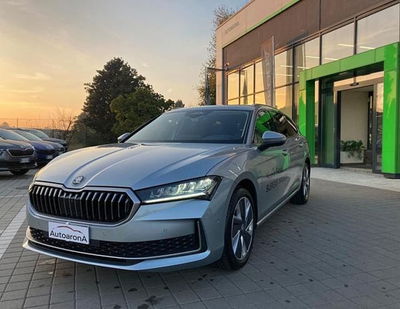 Skoda Superb 2.0 TDI EVO 150 CV SCR DSG Style nuova a Paruzzaro