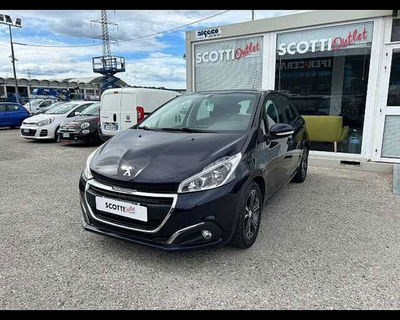 Peugeot 208 75 5 porte Active  del 2016 usata a Livorno