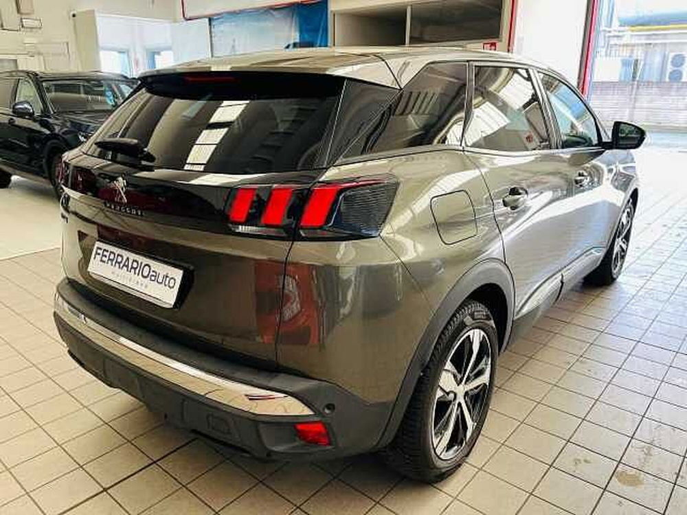 Peugeot 3008 usata a Milano (4)