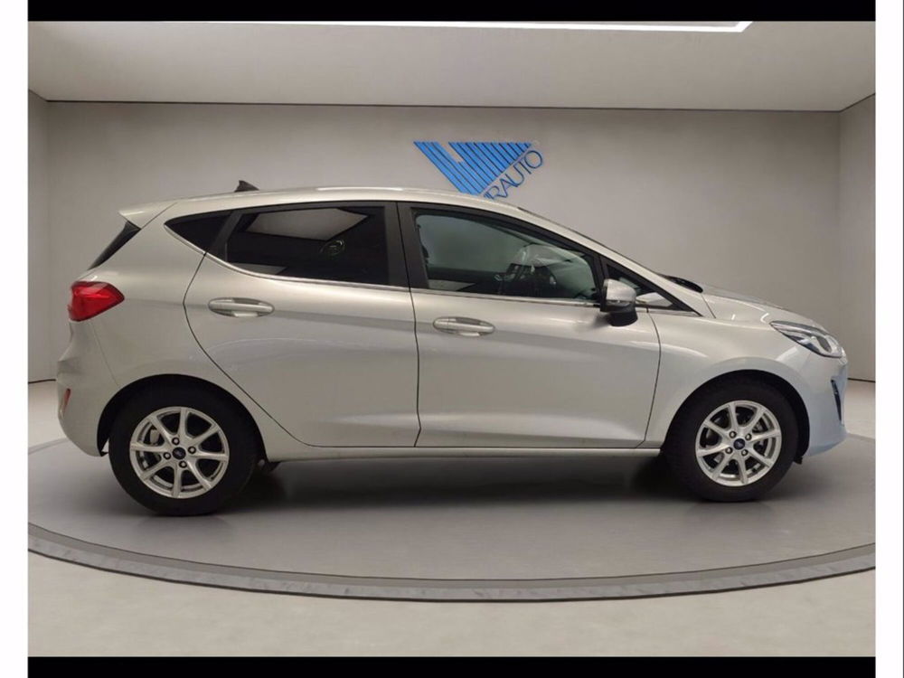 Ford Fiesta usata a Catania (10)