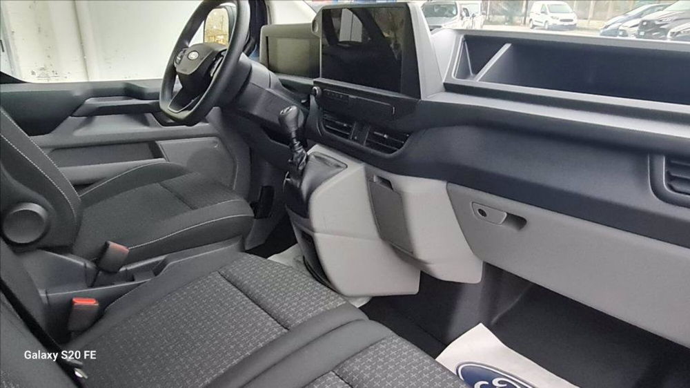 Ford Transit Custom Furgone nuova a Milano (10)