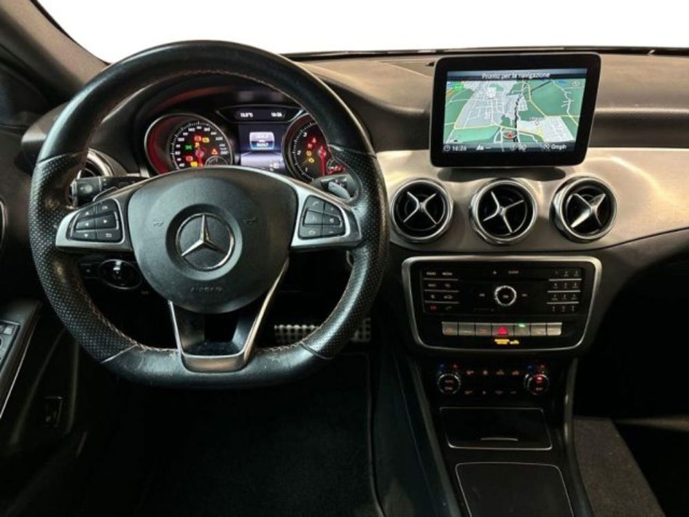 Mercedes-Benz GLA SUV usata a Bologna (11)