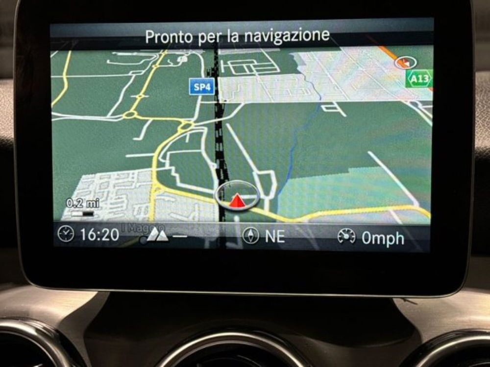 Mercedes-Benz GLA SUV usata a Bologna (14)