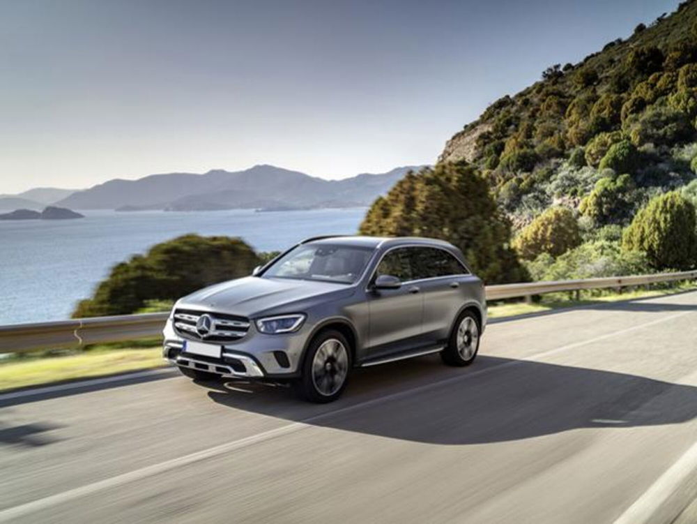 Mercedes-Benz GLC SUV usata a Napoli