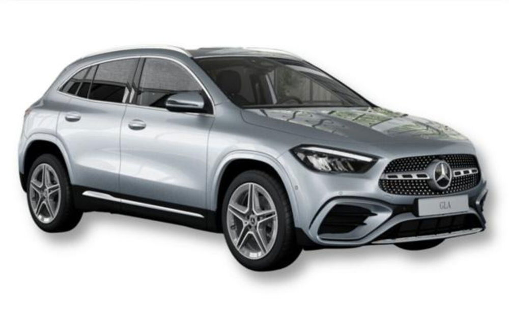 Mercedes-Benz GLA SUV nuova a Napoli