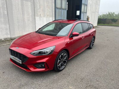 Ford Focus Station Wagon 1.0 EcoBoost Hybrid 155 CV SW ST-Line X  del 2021 usata a Lodi