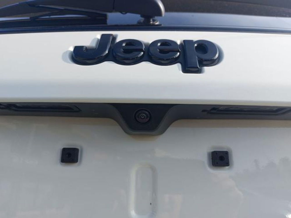 Jeep Compass nuova a Padova (8)