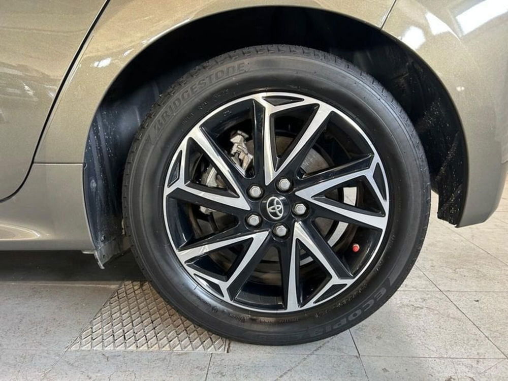 Toyota Yaris usata a Prato (12)