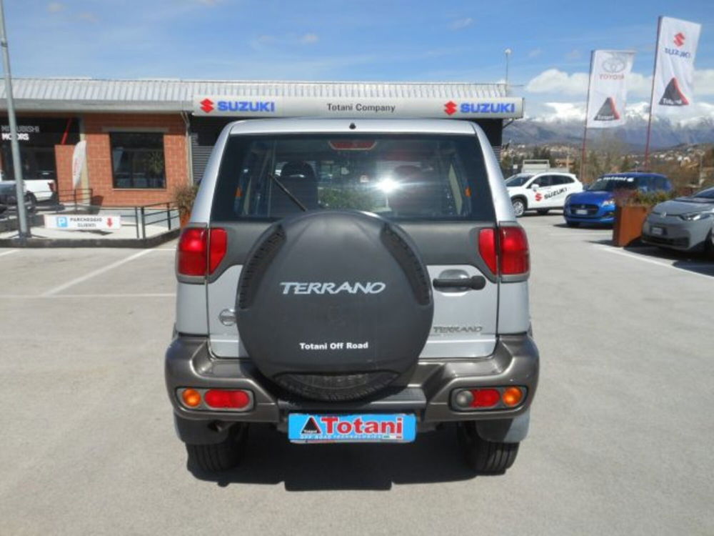 Nissan Terrano usata a L'Aquila (10)