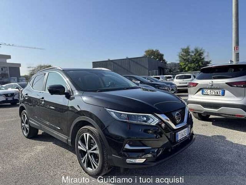 Nissan Qashqai 1.6 dCi 4WD N-Connecta  del 2019 usata a Roma