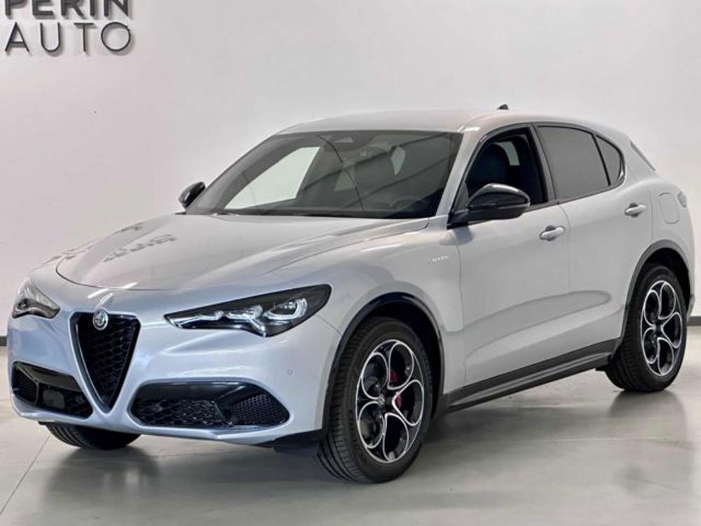 Alfa Romeo Stelvio nuova a Vicenza (3)