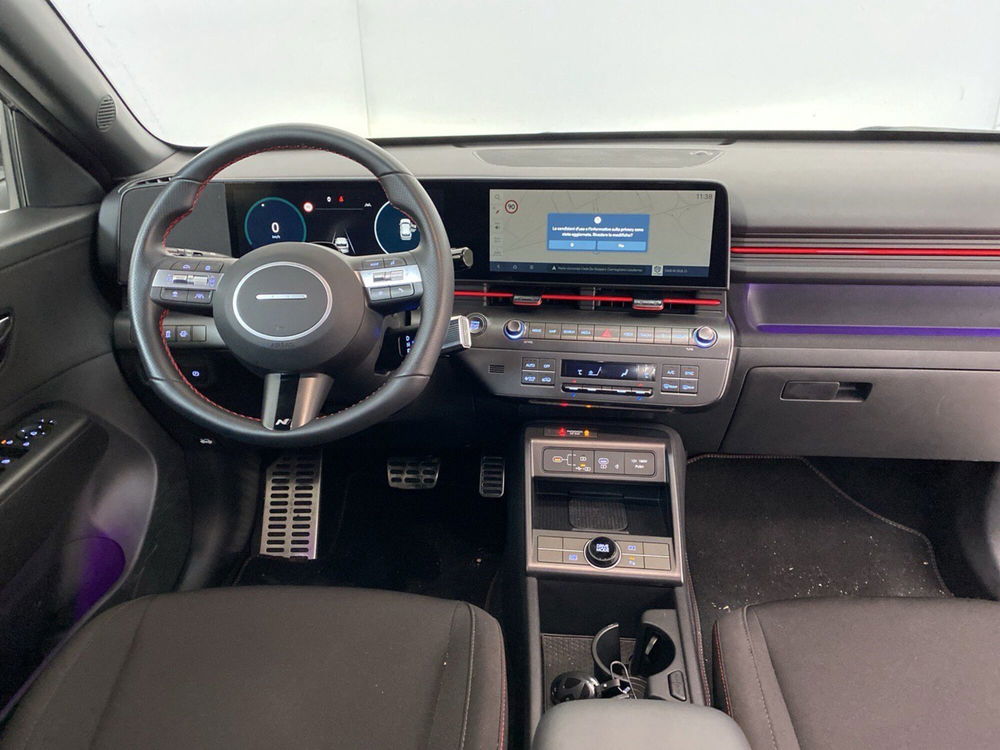 Hyundai Kona nuova a Lodi (8)